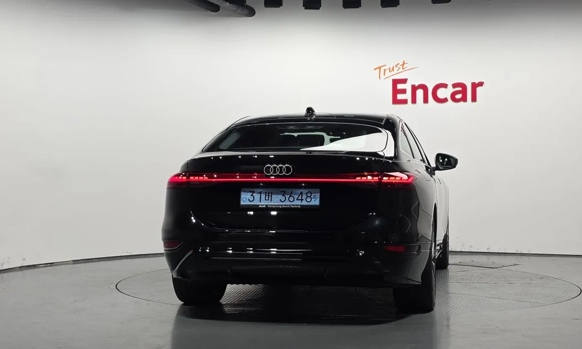 Audi A6 e-Tron