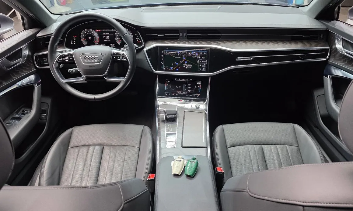 Audi A6