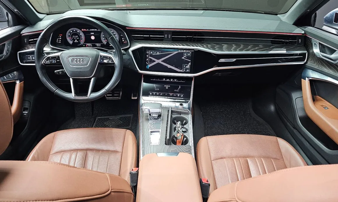 Audi A6