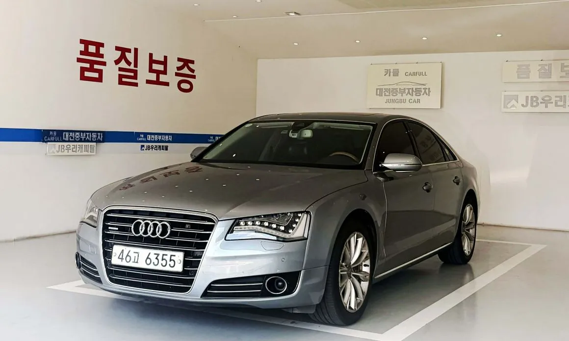 Audi A8