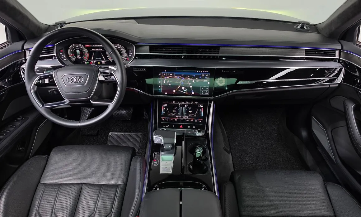 Audi A8