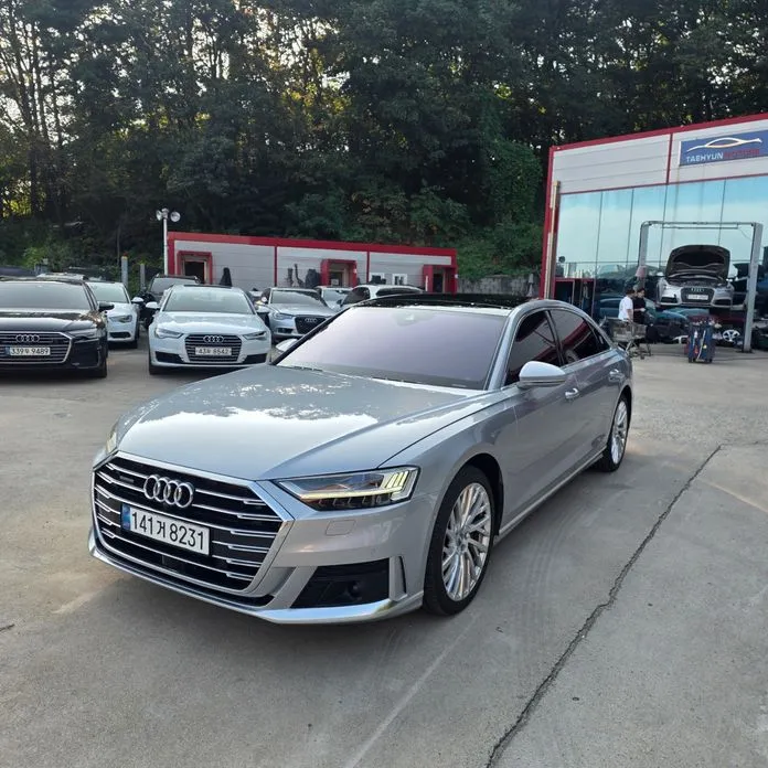 Audi A8