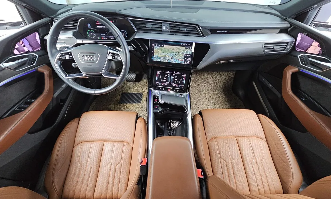 Audi e-tron