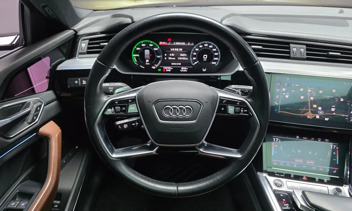 Audi e-tron