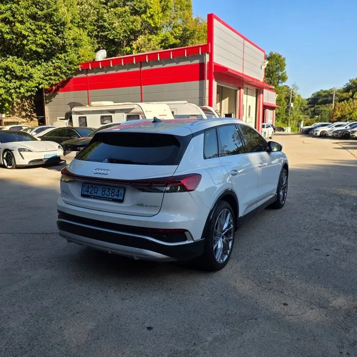 Audi Q4 e-tron