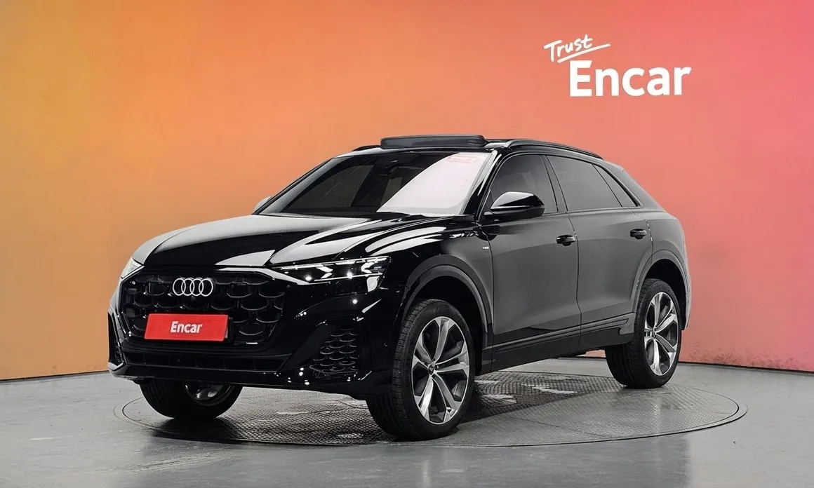 Audi Q8