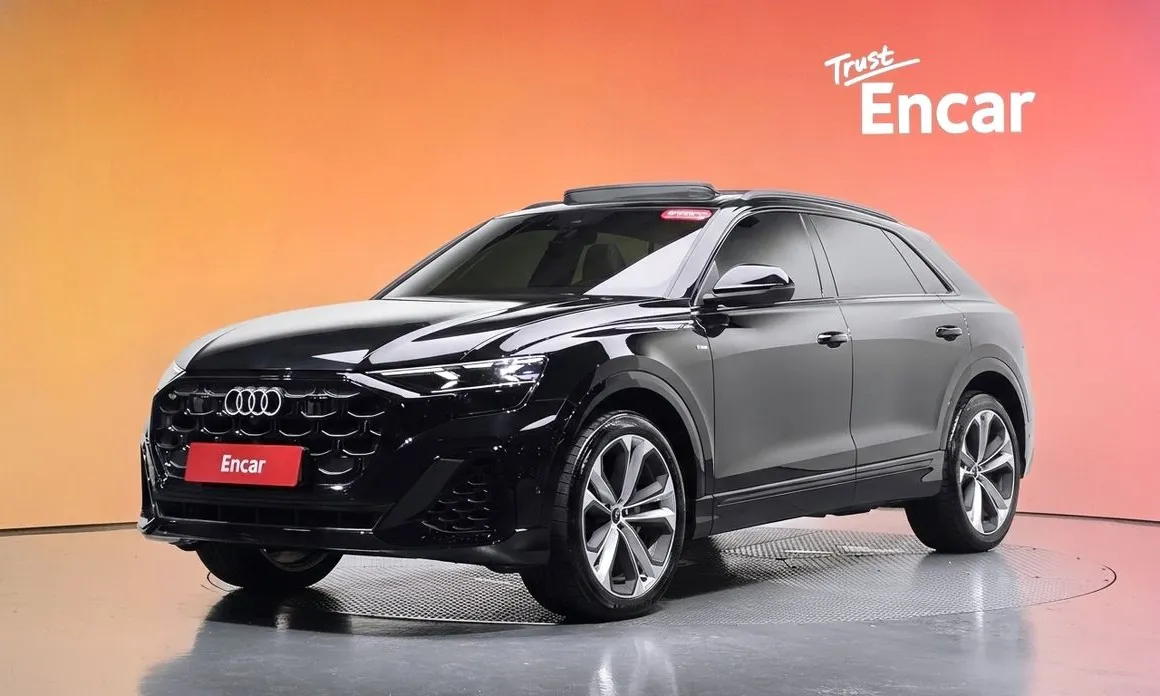 Audi Q8