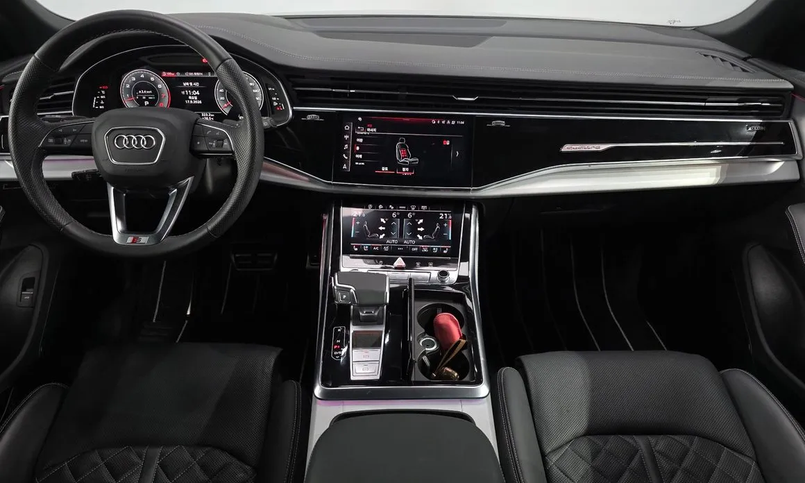 Audi Q8