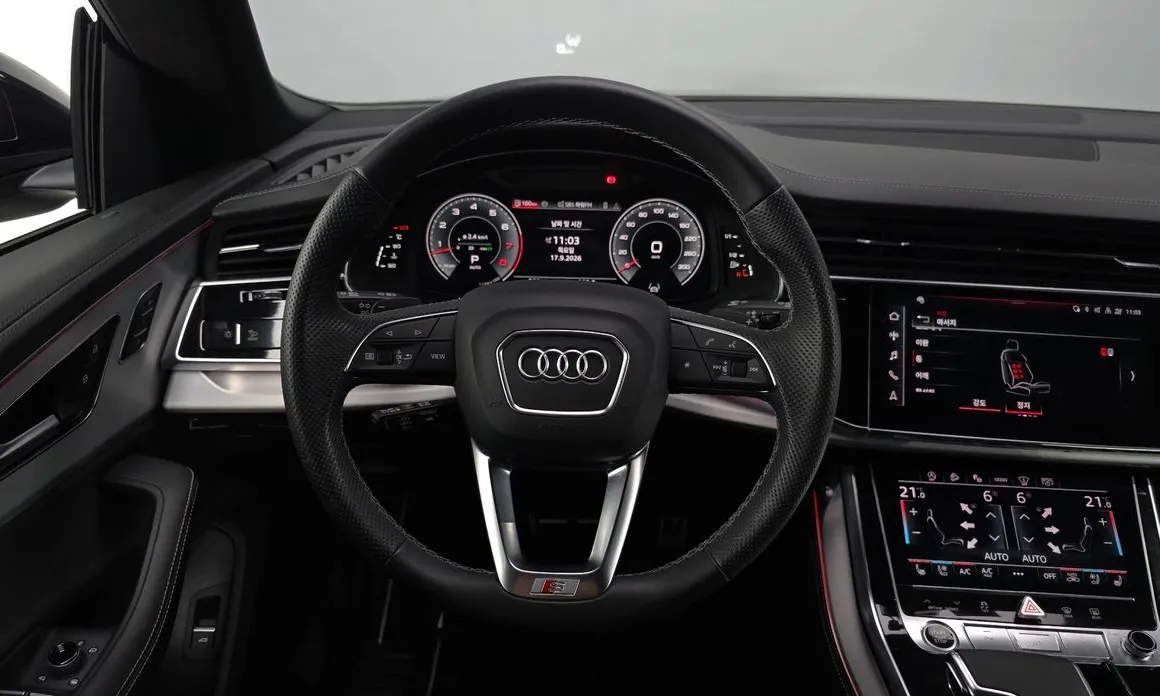 Audi Q8