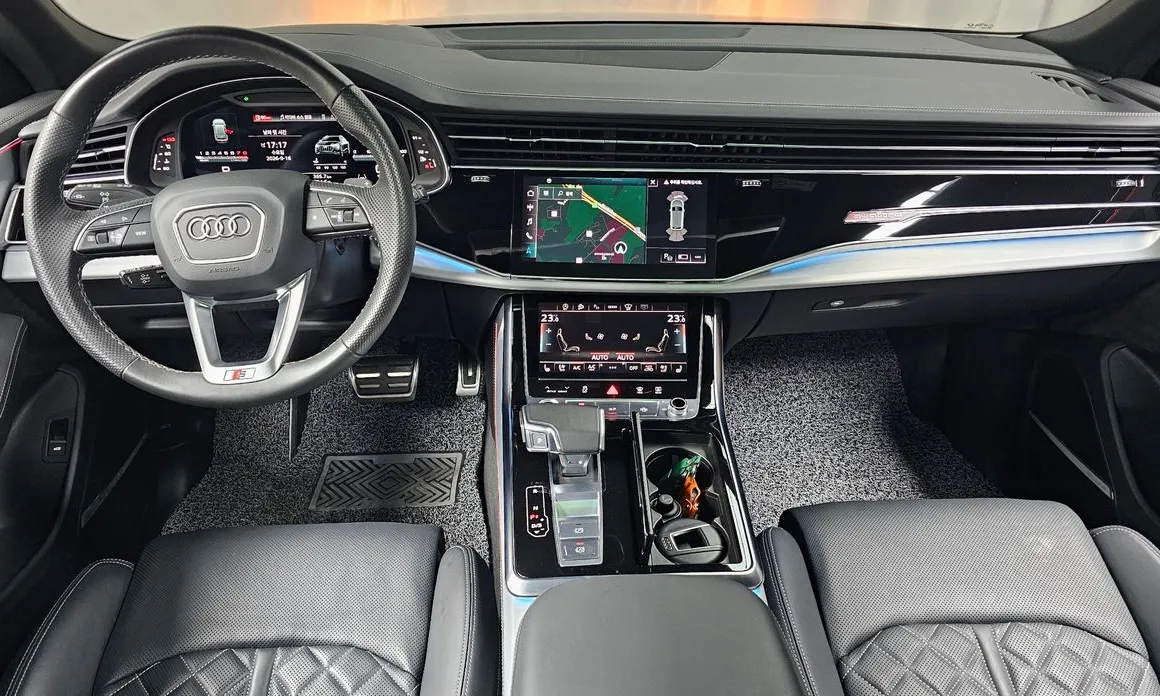 Audi Q8