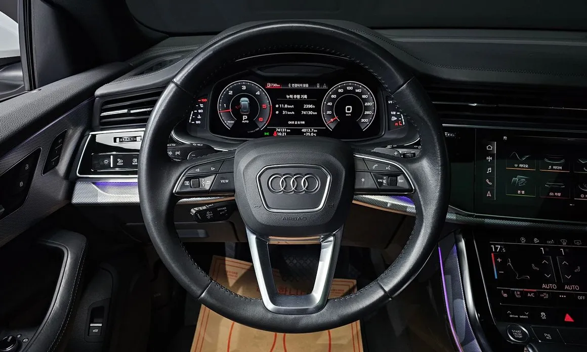Audi Q8