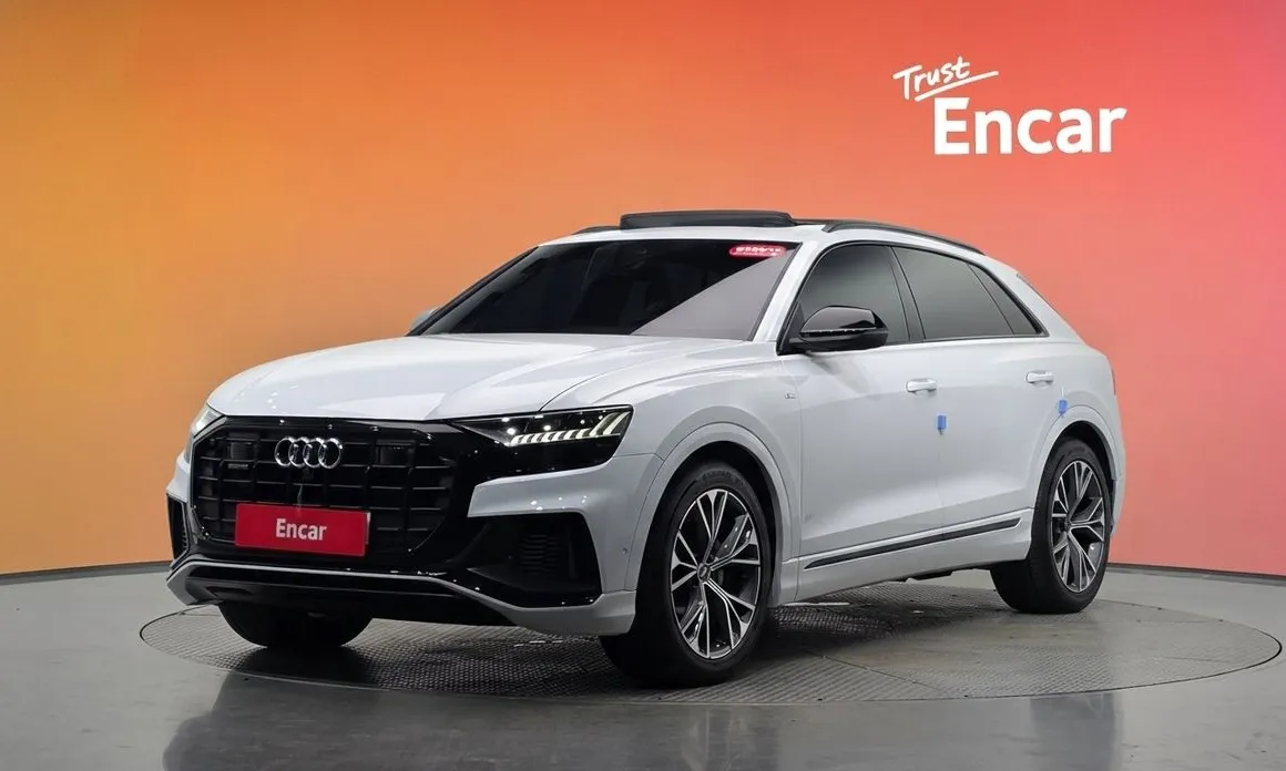 Audi Q8