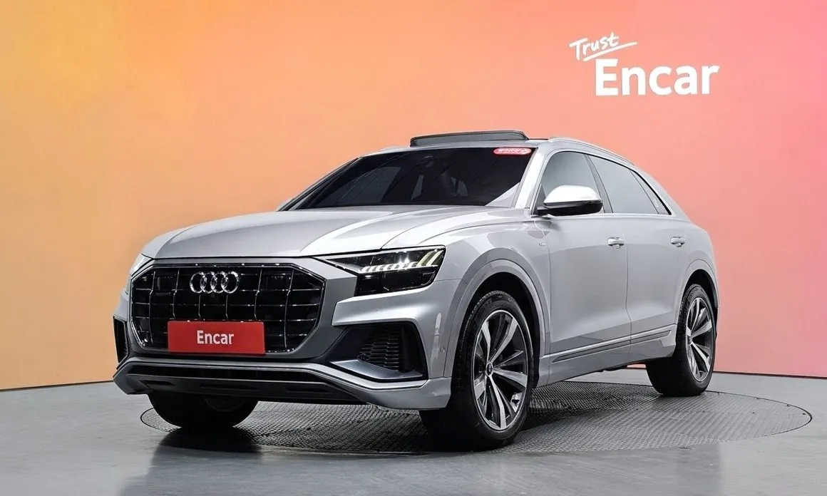 Audi Q8