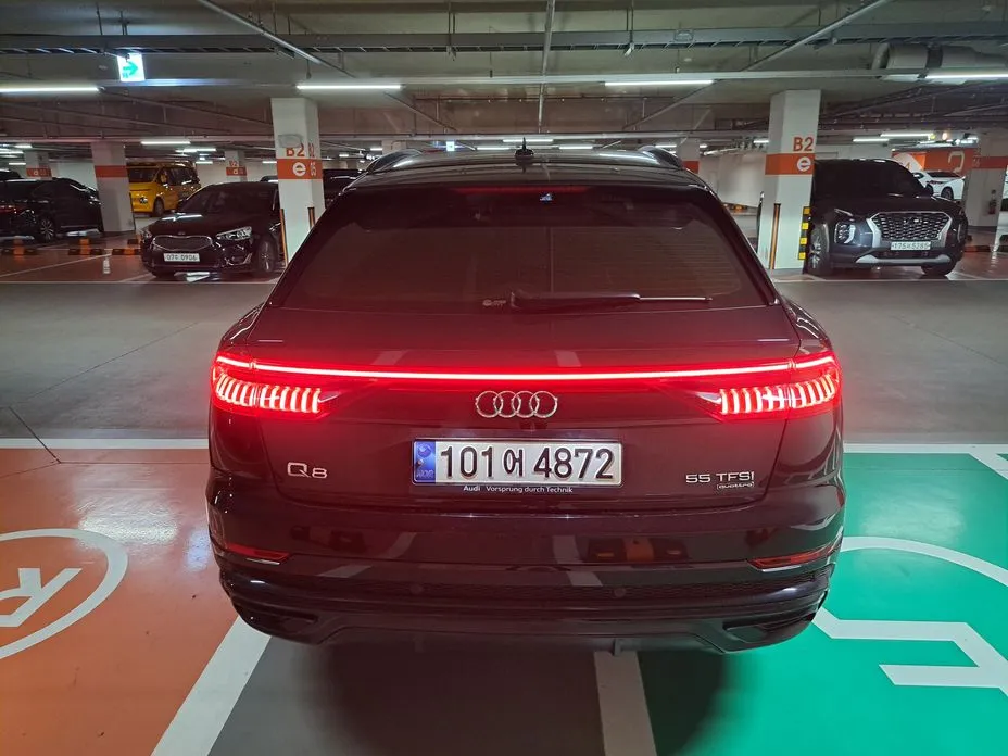 Audi Q8