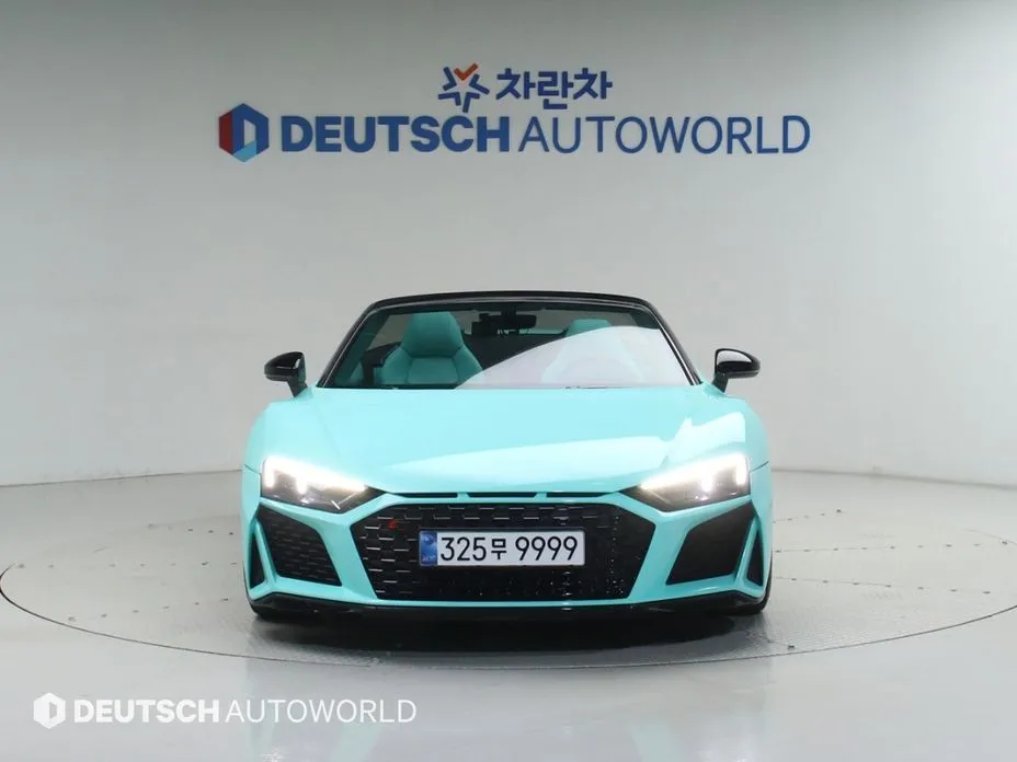 Audi R8
