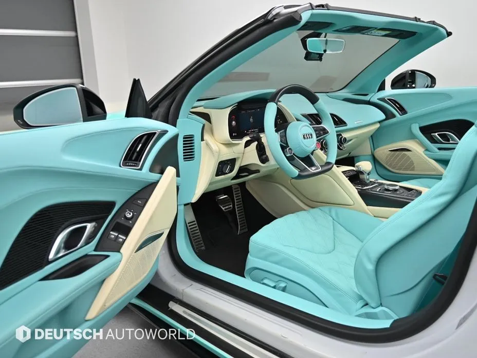 Audi R8