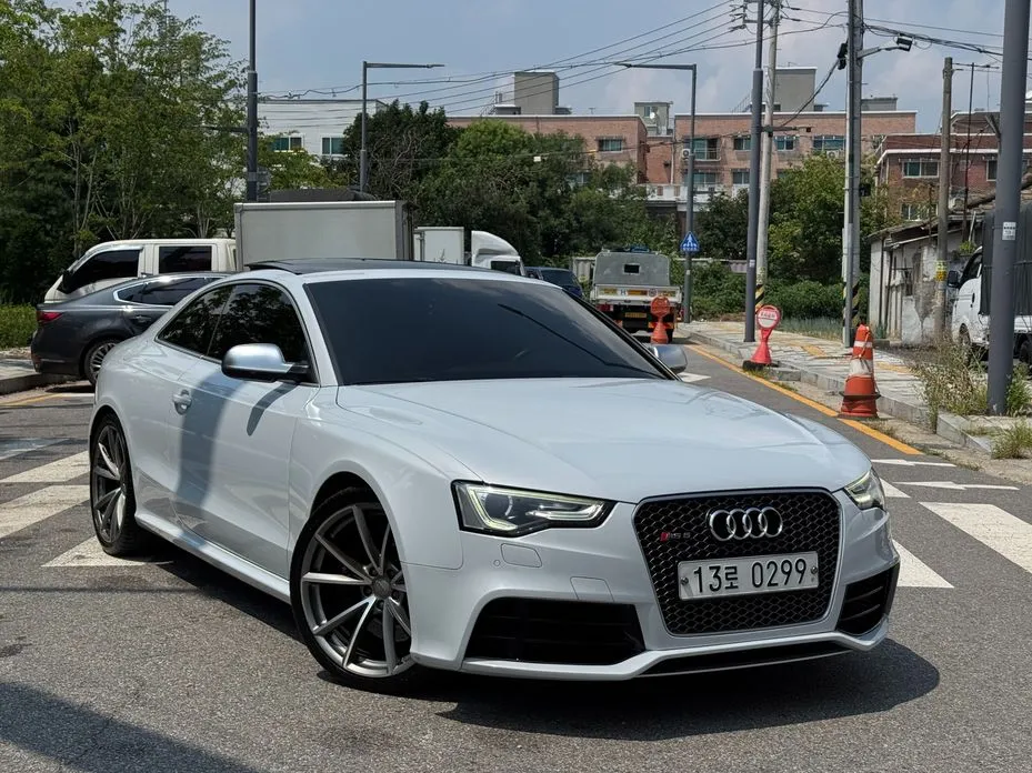 Audi RS5