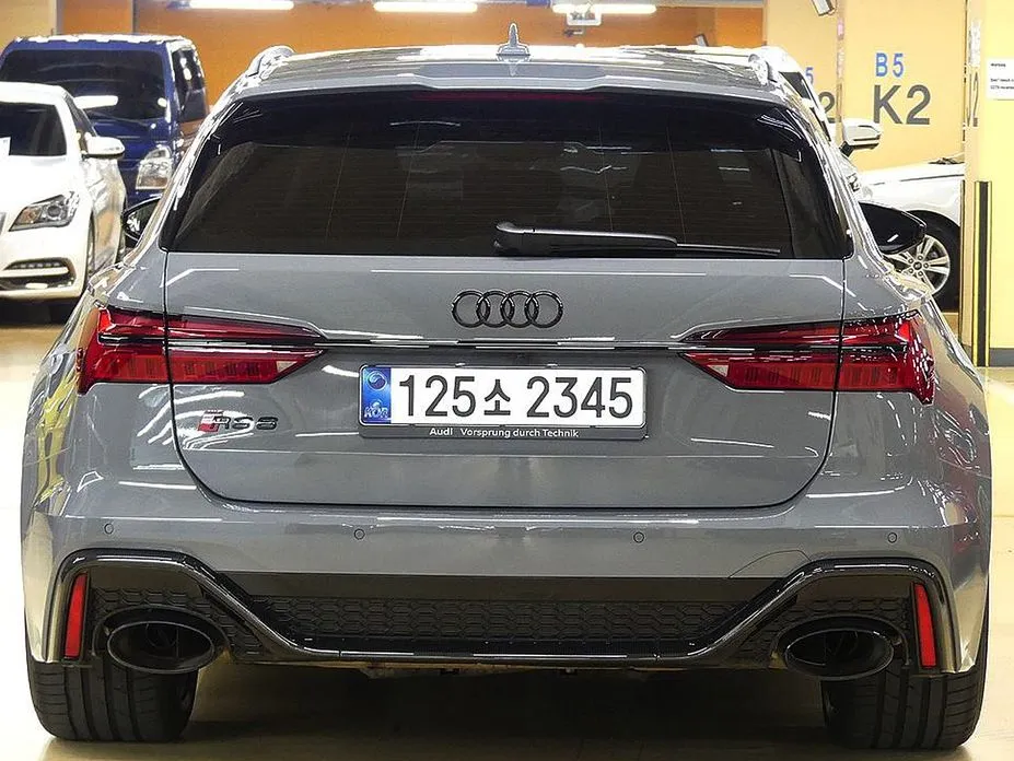 Audi RS6