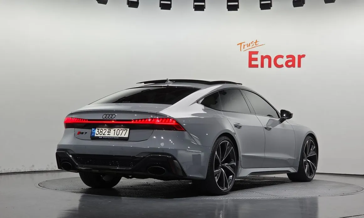 Audi RS7