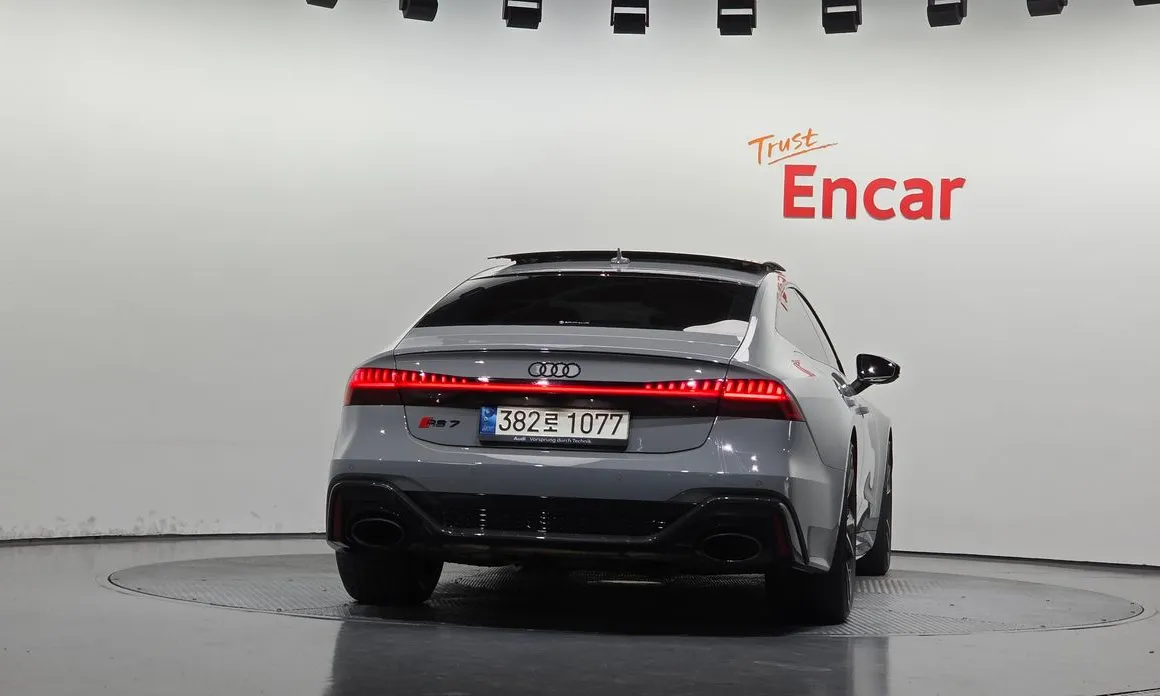 Audi RS7