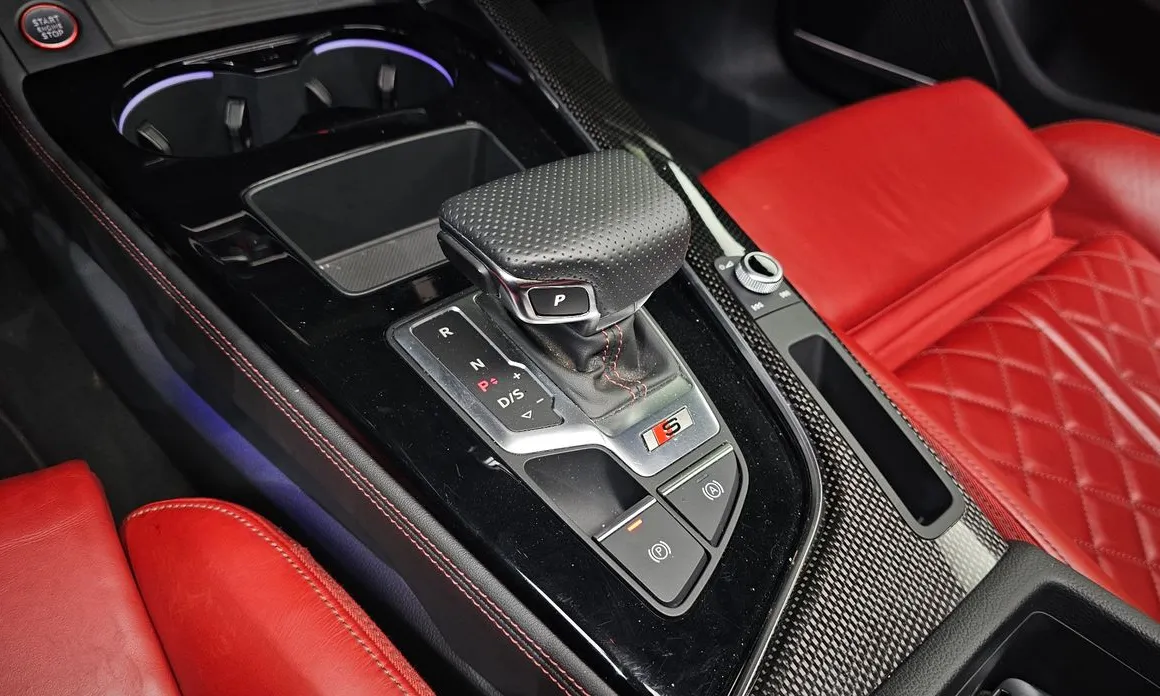 Audi S5