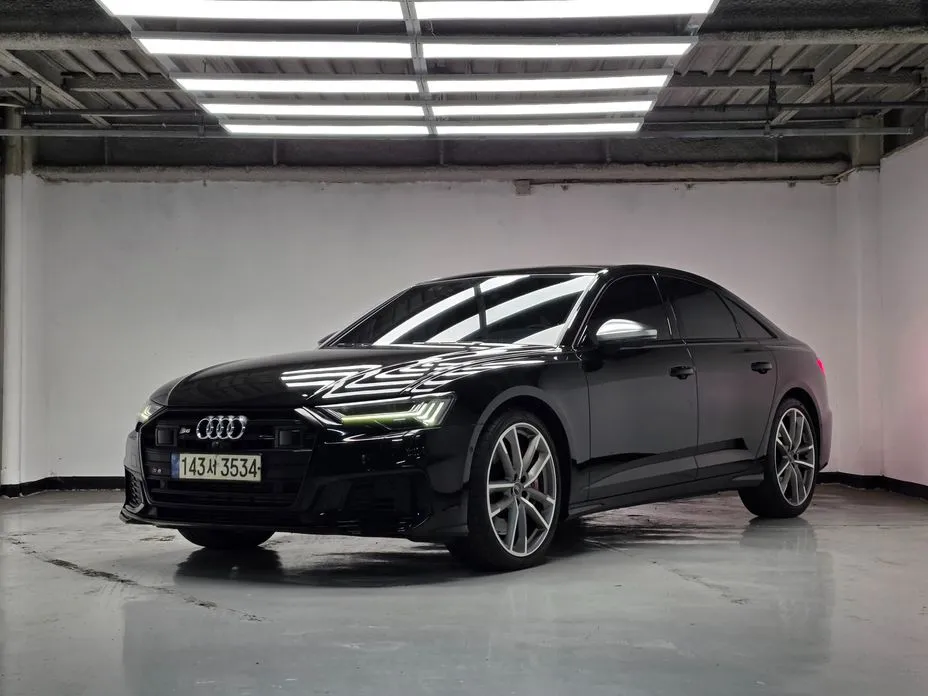Audi S6