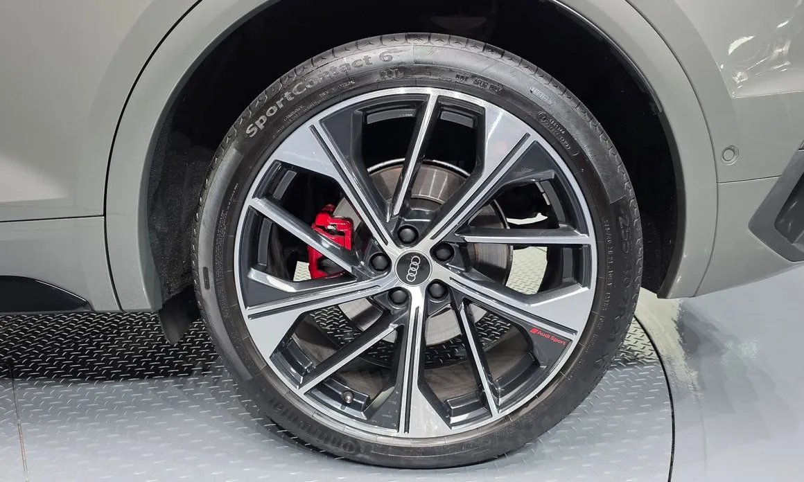 Audi SQ5