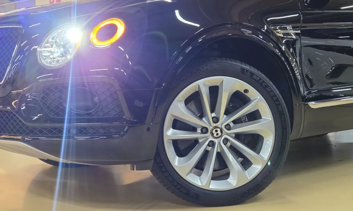 Bentley Bentayga