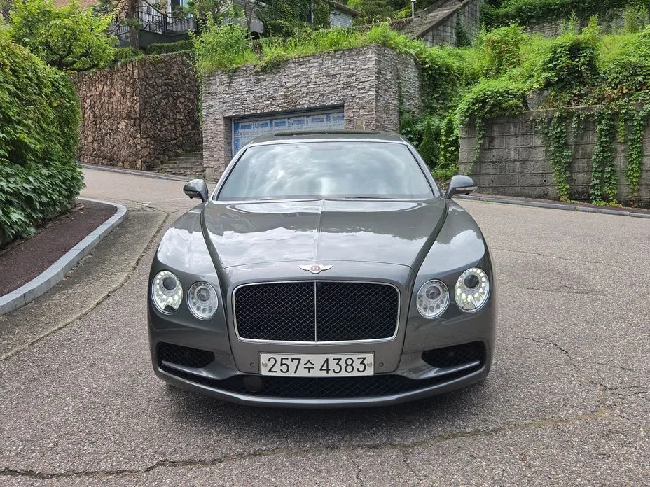 Bentley Flying Spur