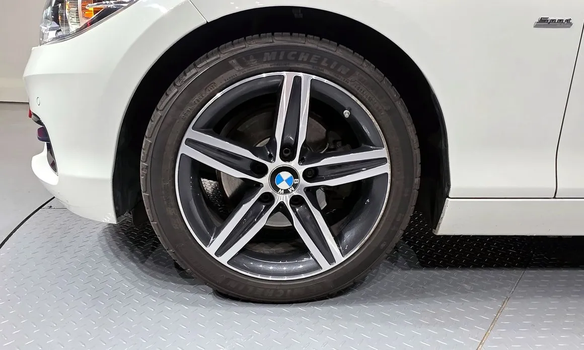 BMW 1-Series