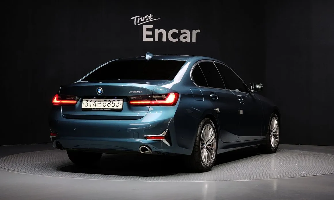 BMW 3-Series