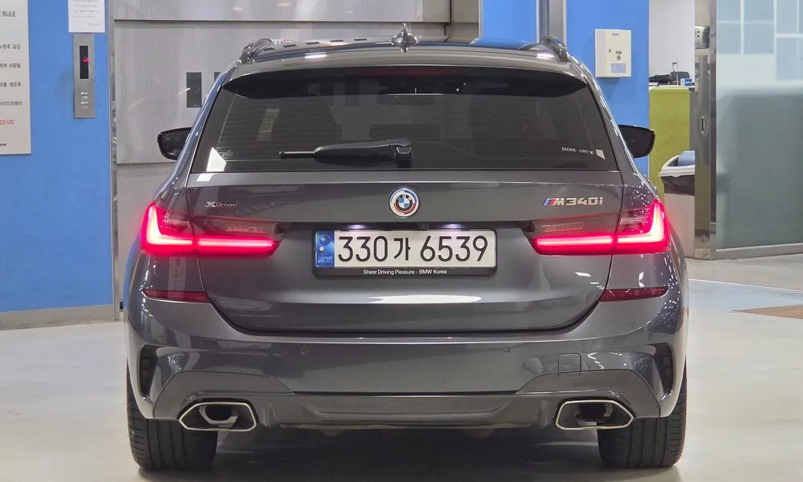 BMW 3-Series