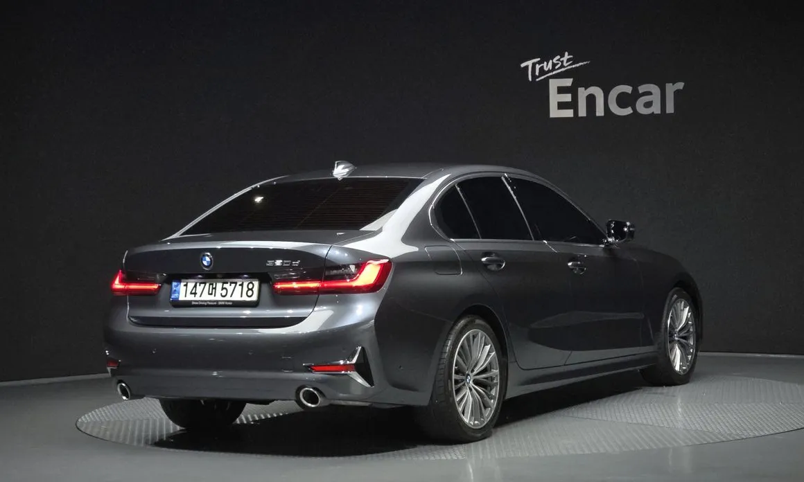 BMW 3-Series