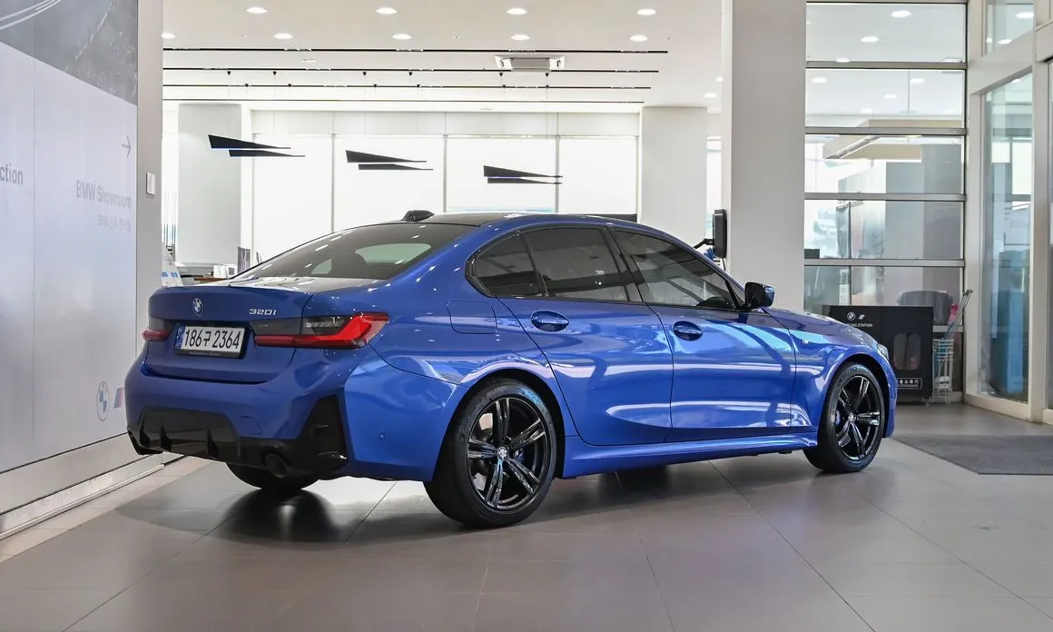 BMW 3-Series