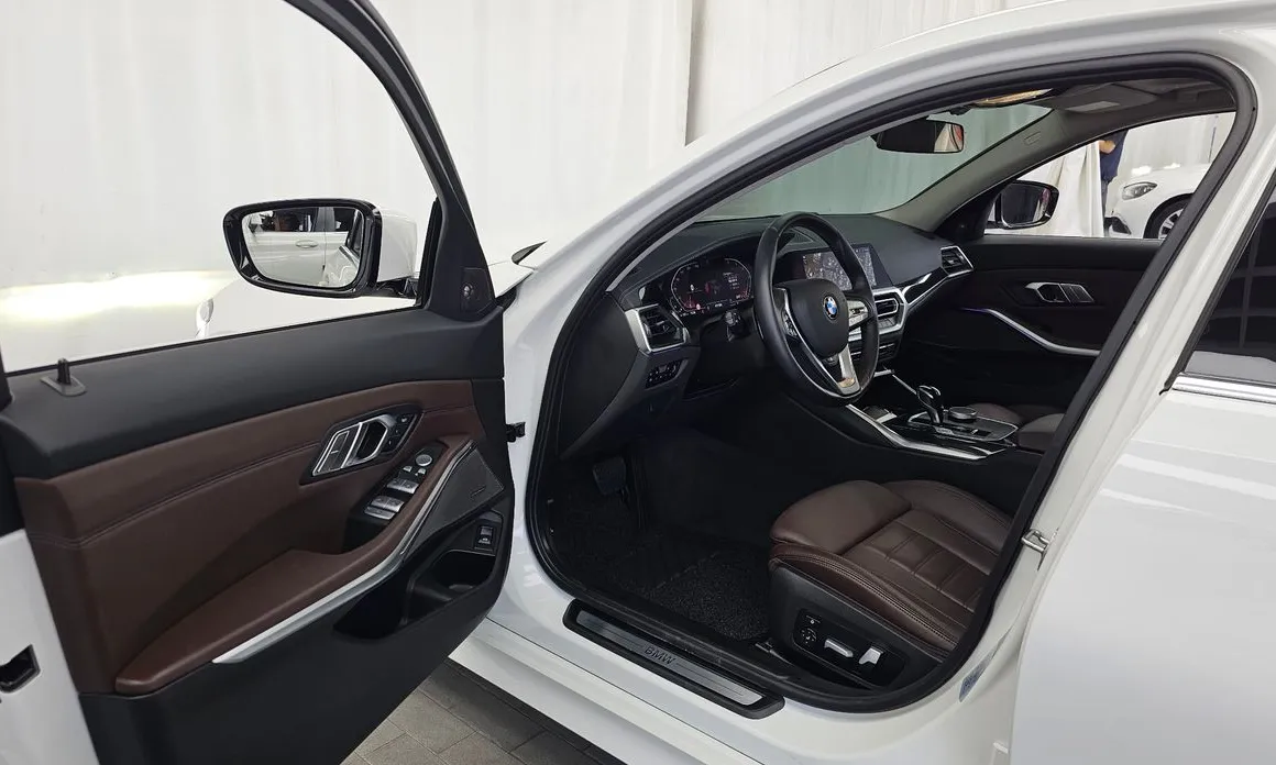 BMW 3-Series