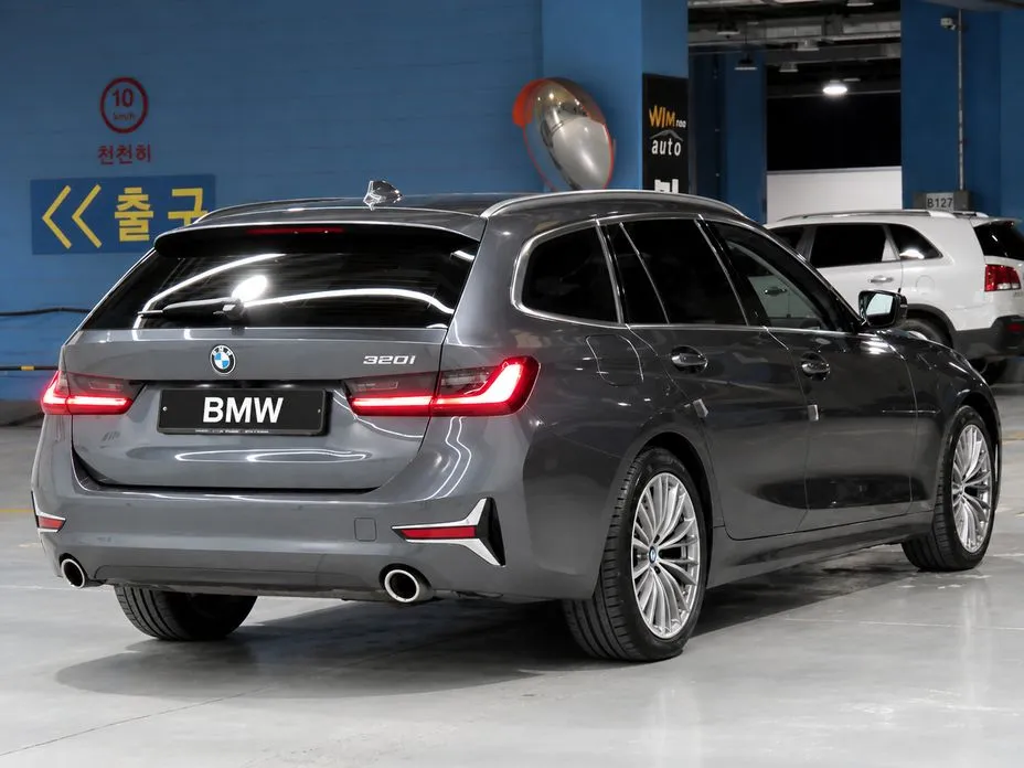 BMW 3-Series