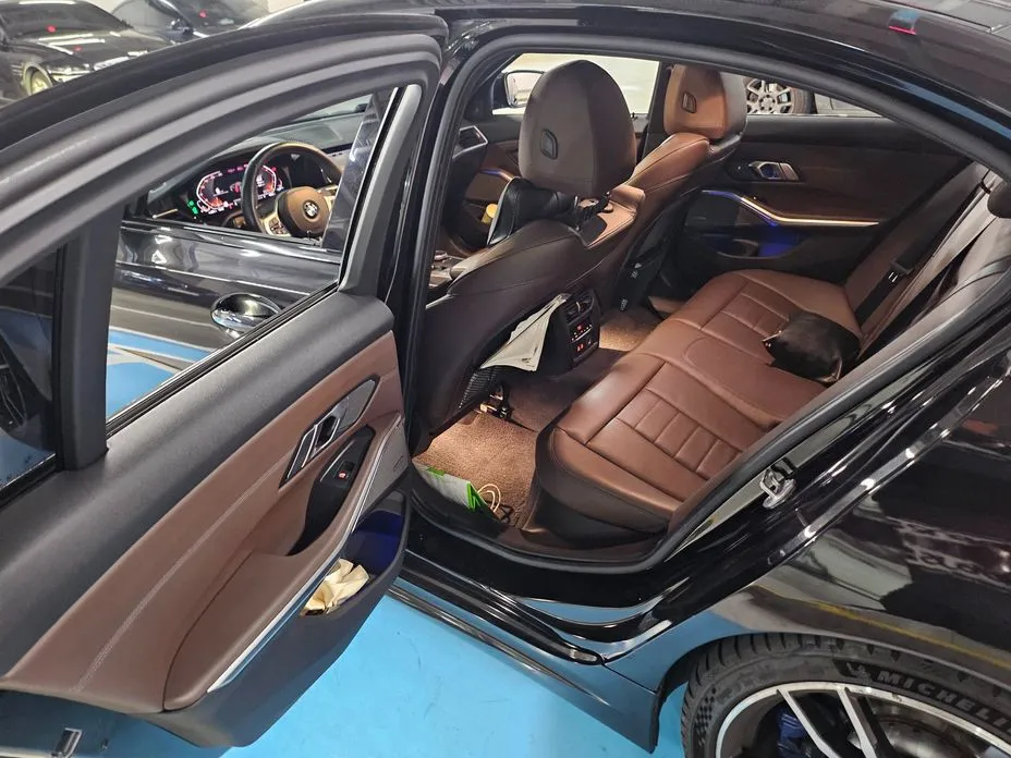 BMW 3-Series