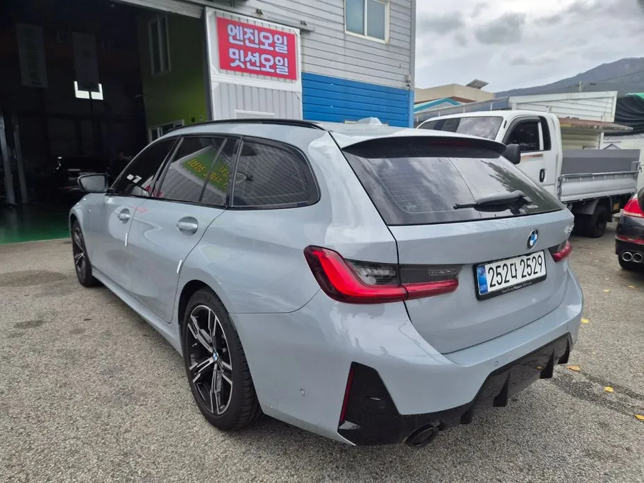 BMW 3-Series