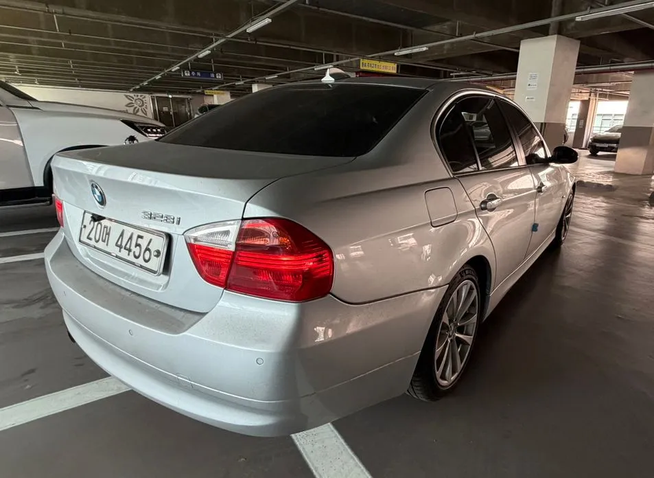 BMW 3-Series