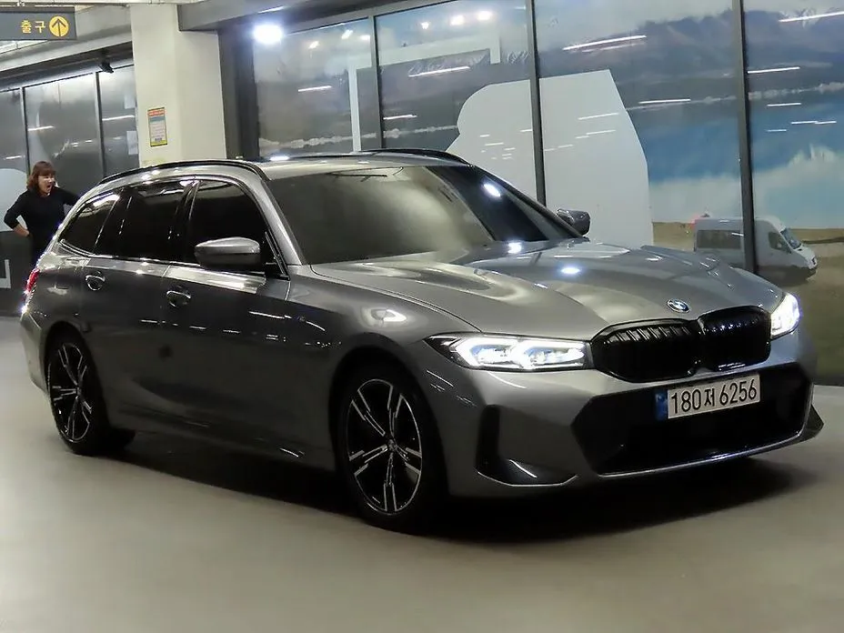 BMW 3-Series