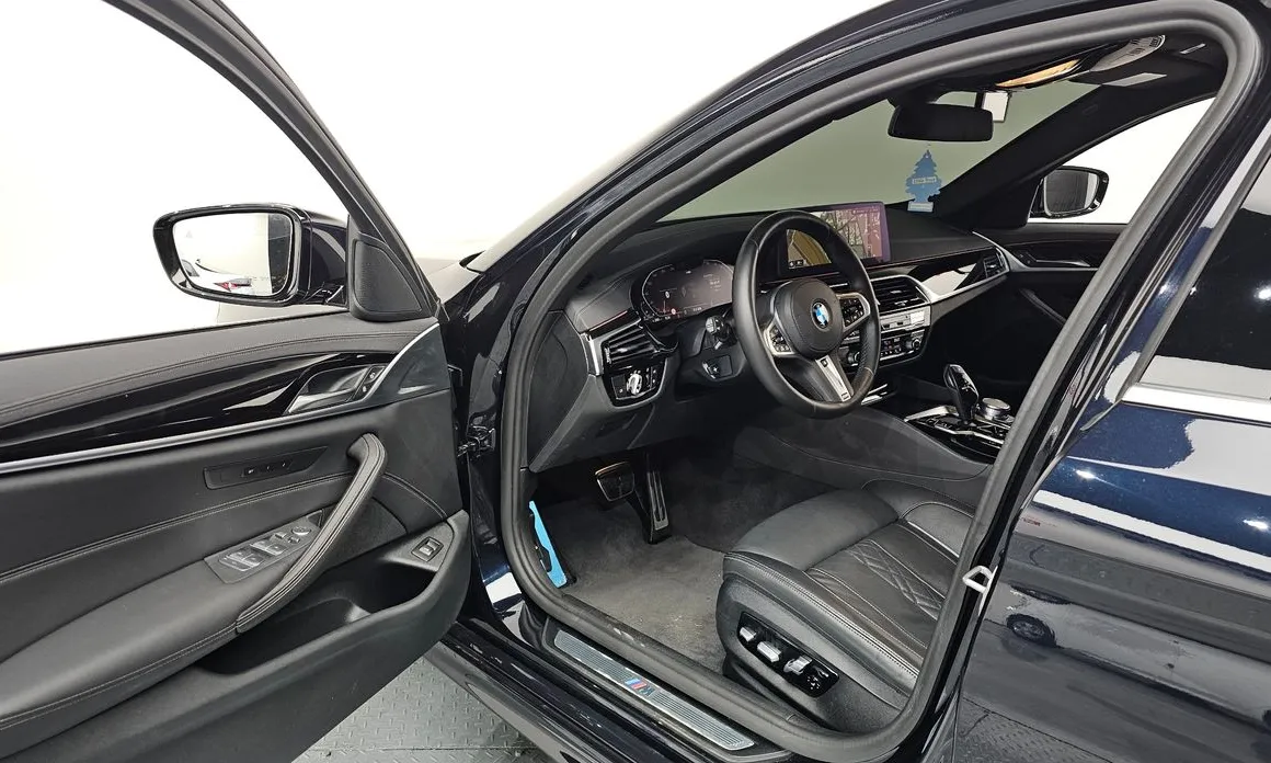 BMW 5-Series