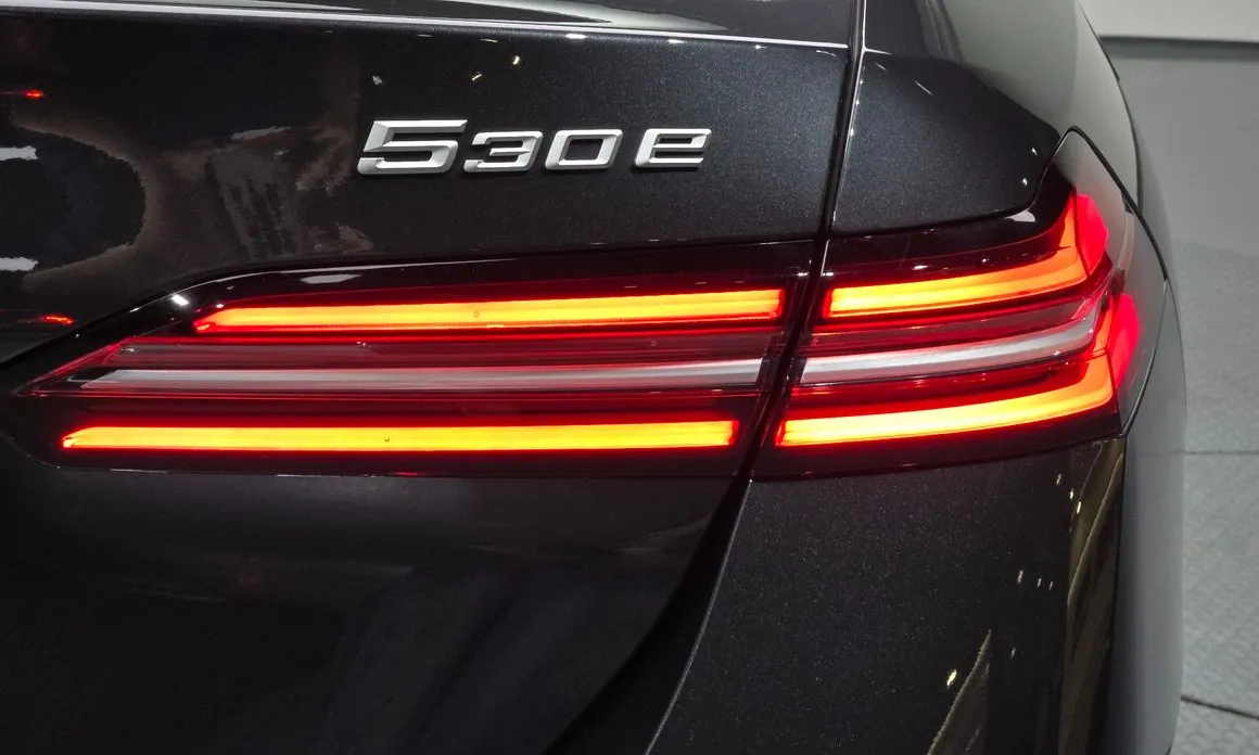 BMW 5-Series