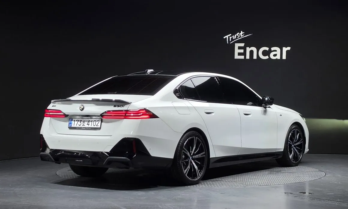 BMW 5-Series