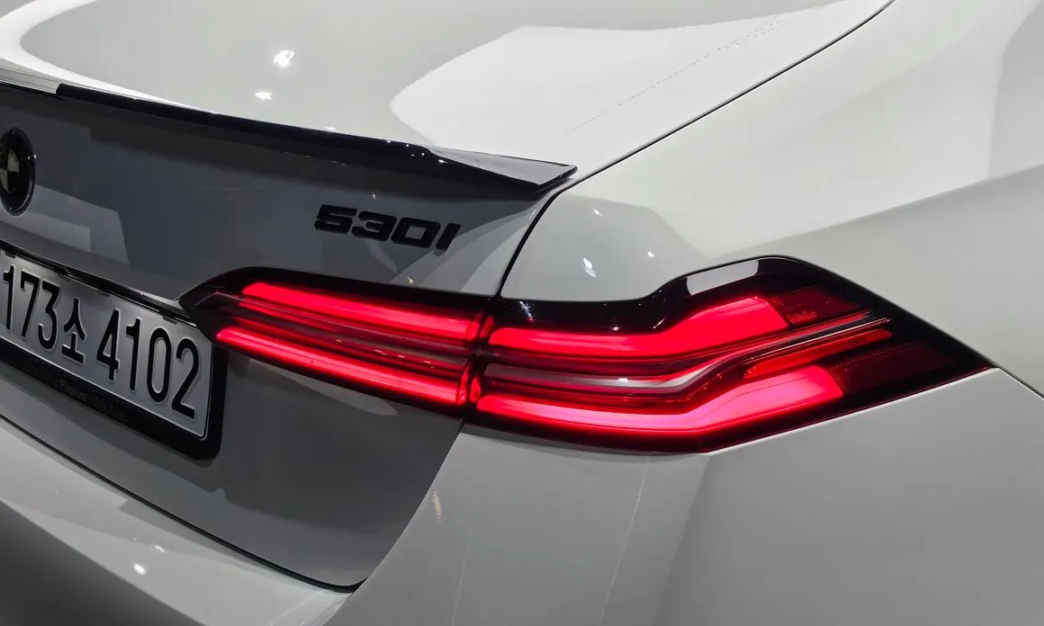 BMW 5-Series