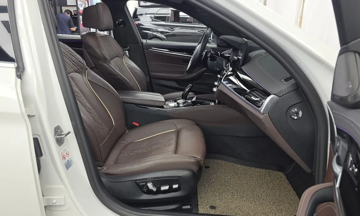 BMW 5-Series