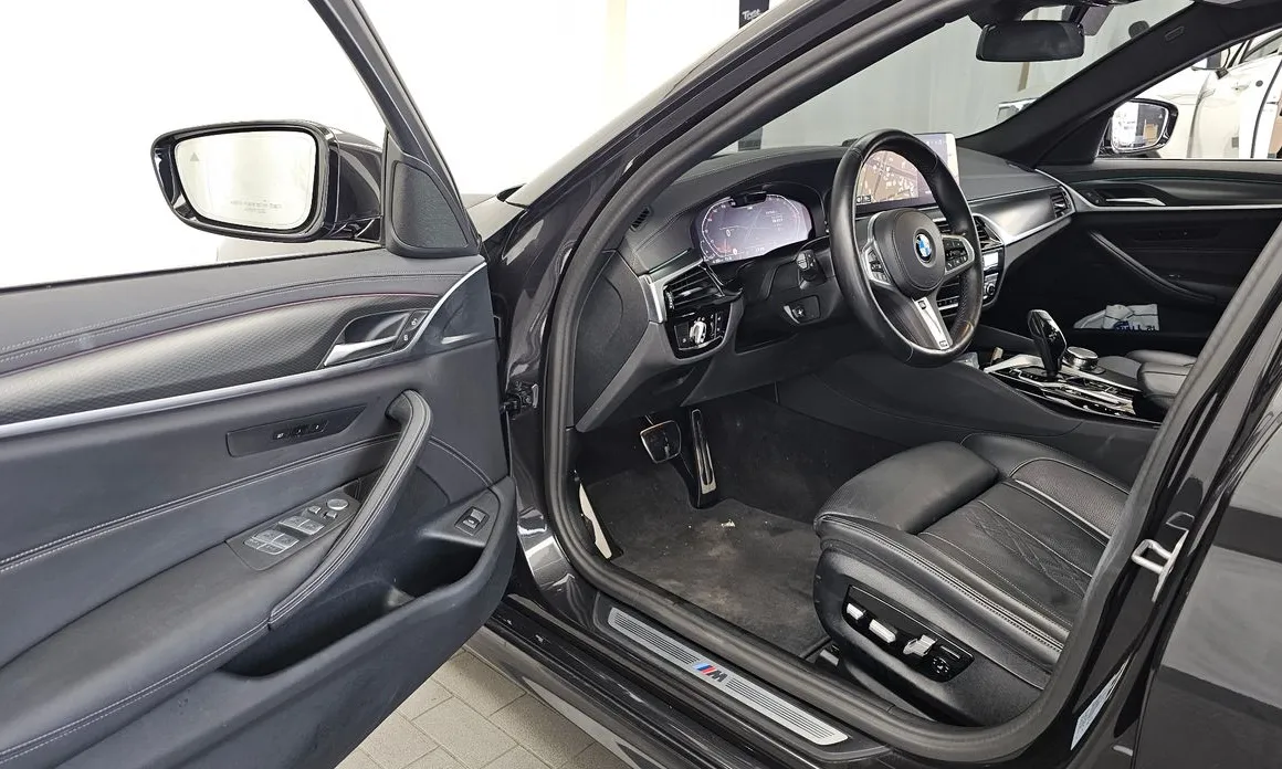BMW 5-Series