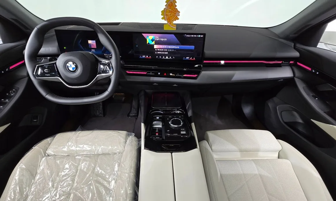 BMW 5-Series