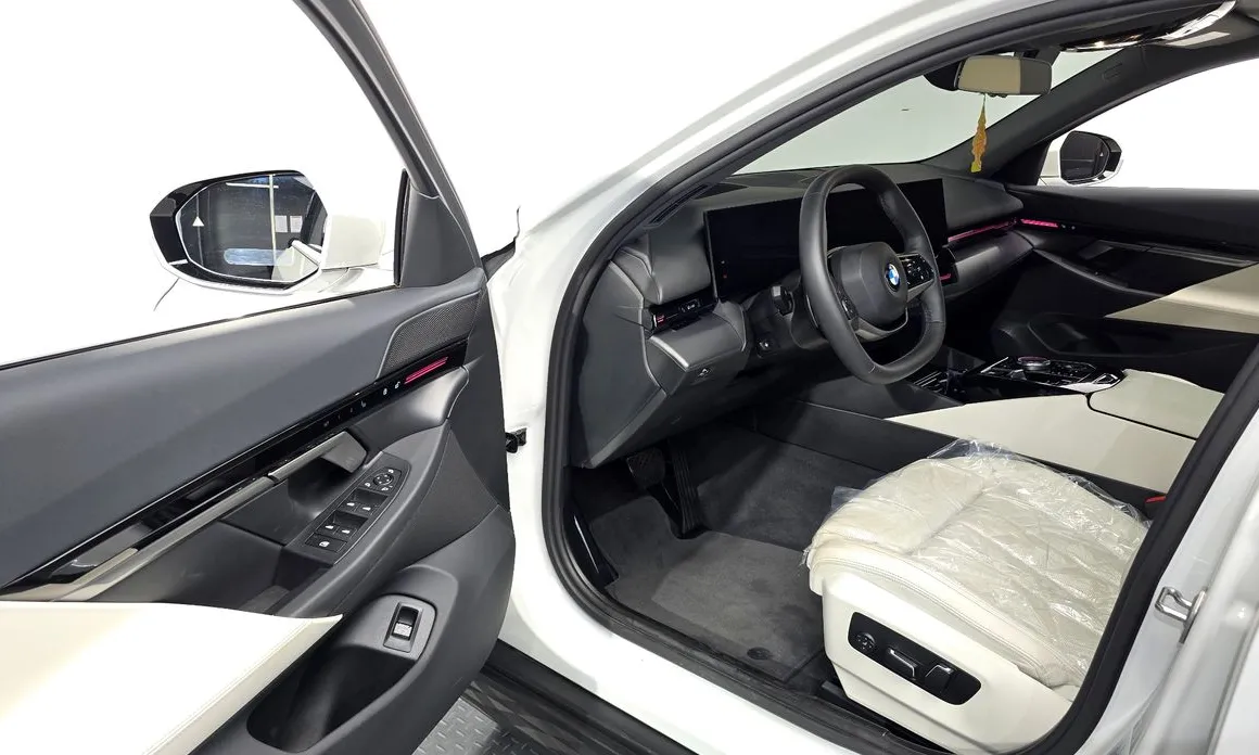 BMW 5-Series