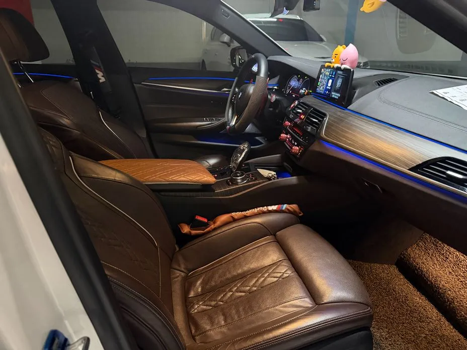 BMW 5-Series