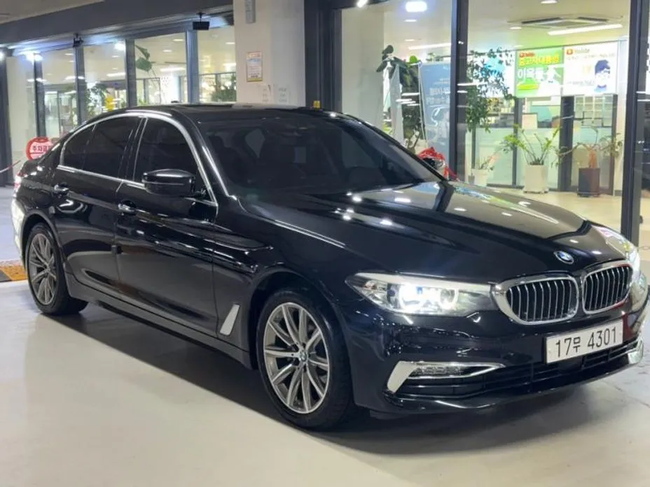BMW 5-Series